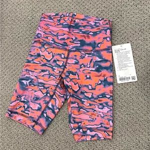 Lululemon Wunder Train HR Short 8” size 4